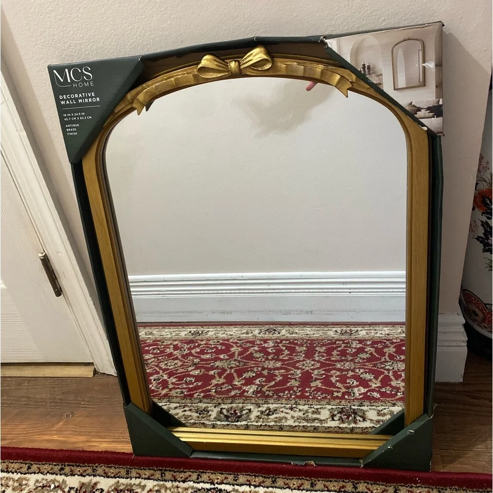 MCS home antique brass finish Arch Wall decorative Mirror